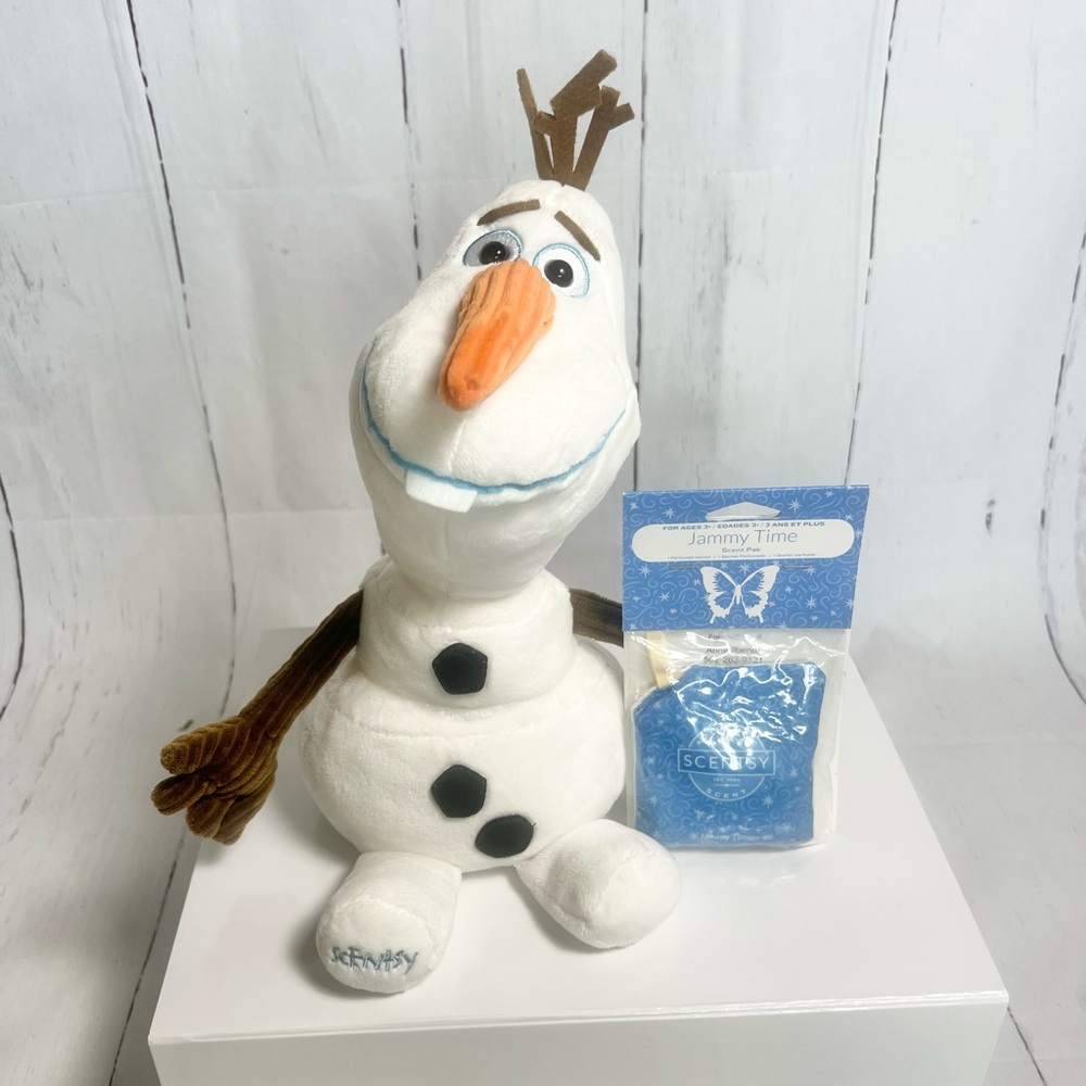Disney Scentsy Buddy Frozen Olaf Plush Stuffed Animal with Jammy Time Scent